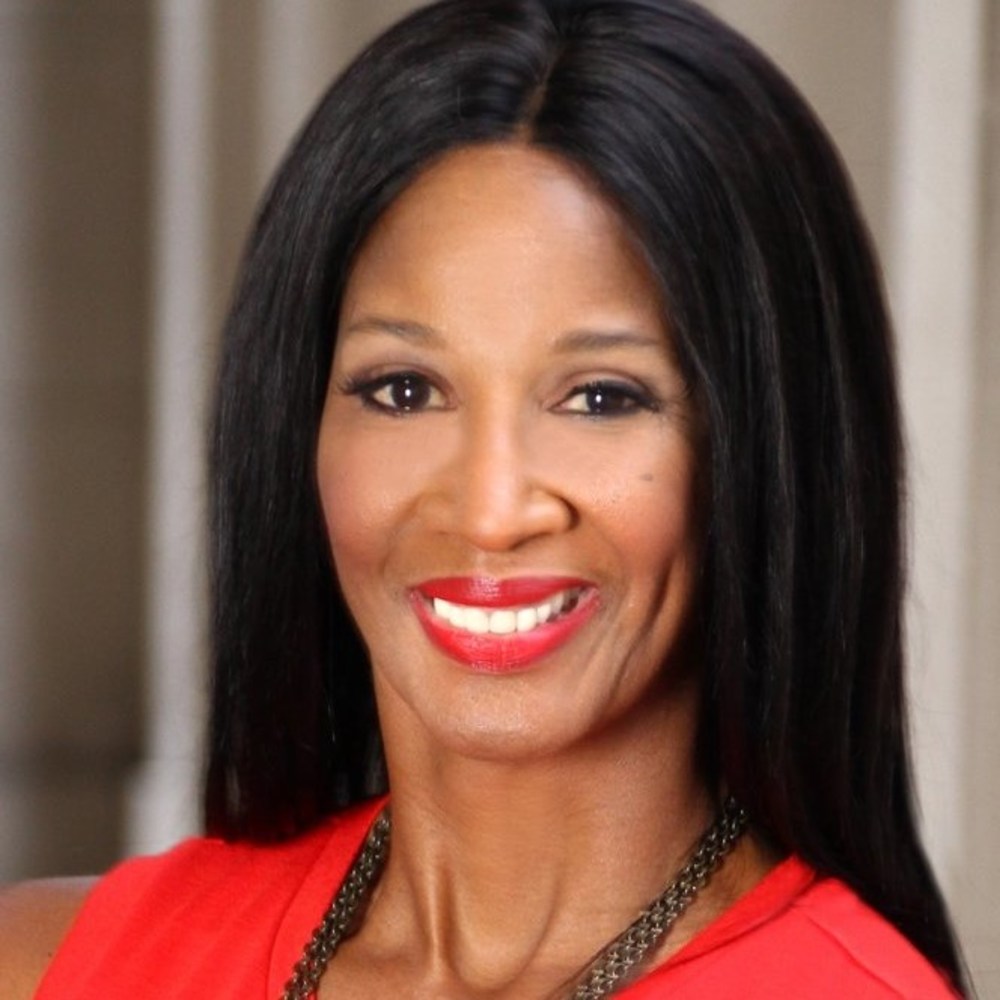 Meet your Posher, Ester